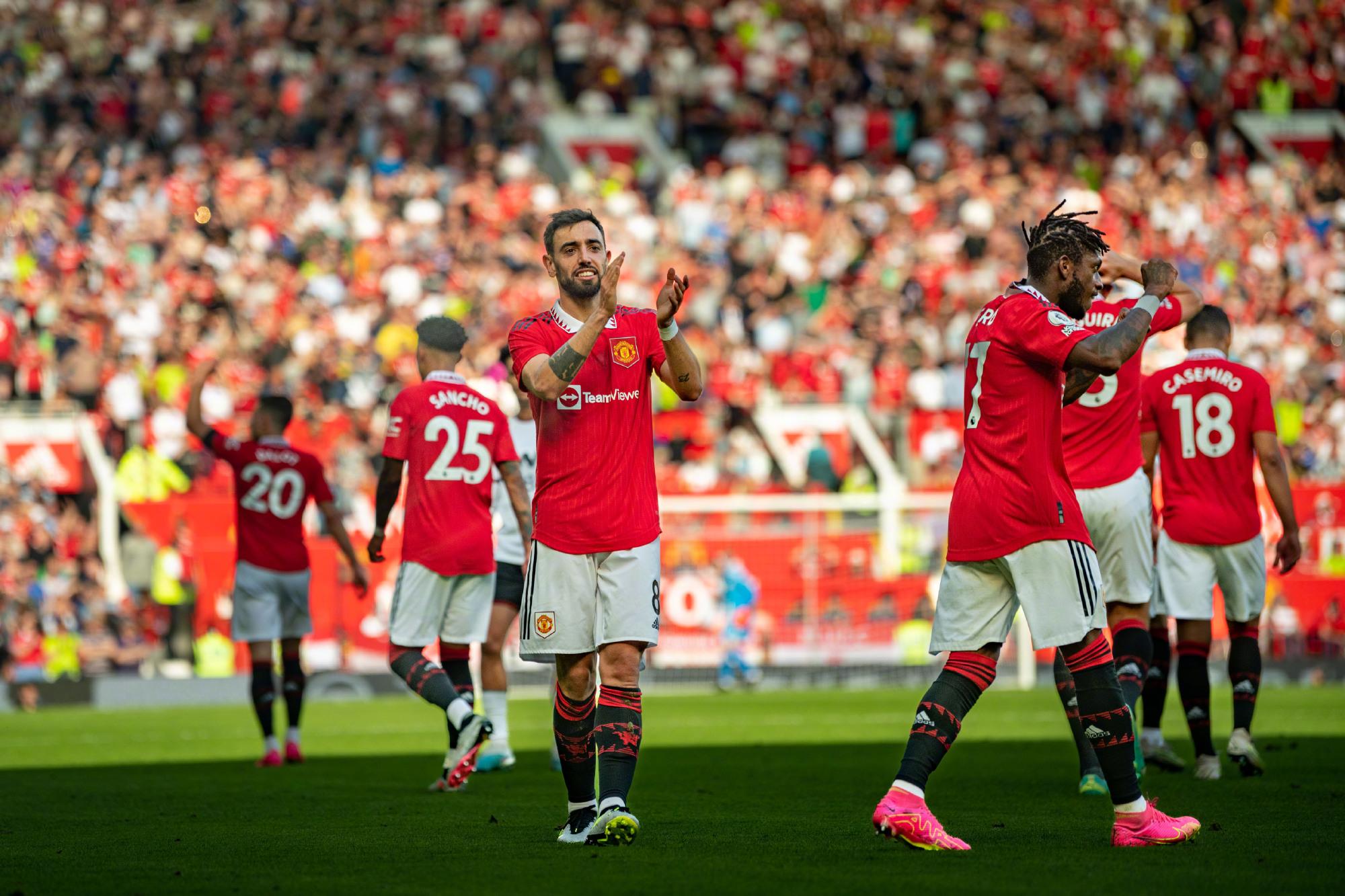 对俱乐部的 对俱乐部的